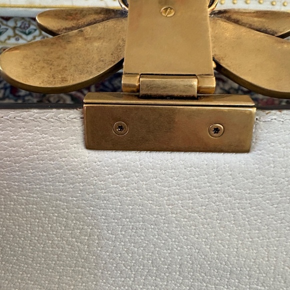 Limited Edition GUCCI White Leather GG Supreme Queen Margaret Pearl/Garnet Bee - Picture 8 of 13